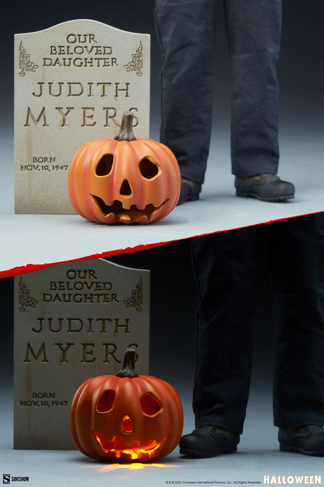 Michael Myers Deluxe Sixth Scale Figure by Sideshow