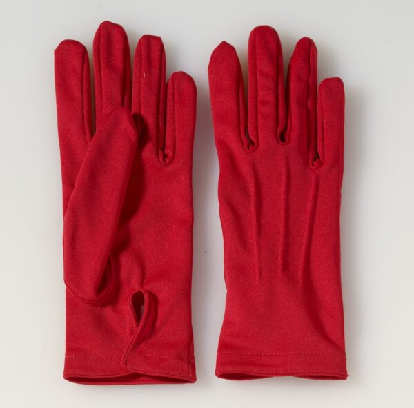 Short Red Gloves