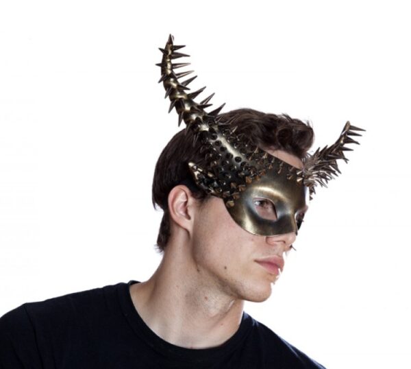 Spiked Horned Mask