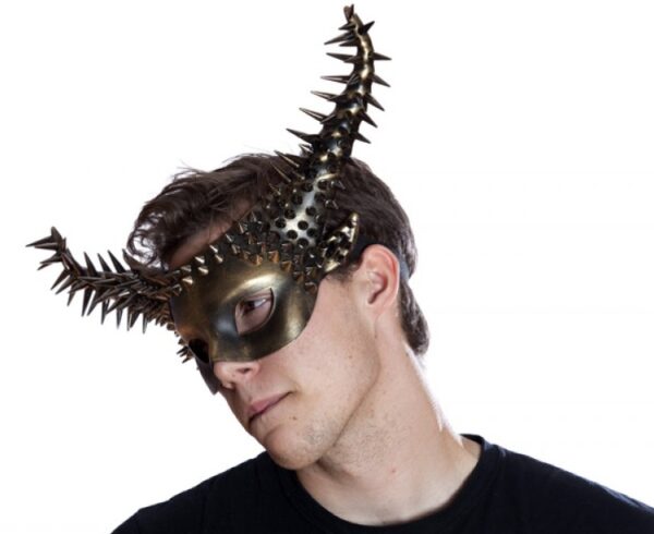 Spiked Horned Mask