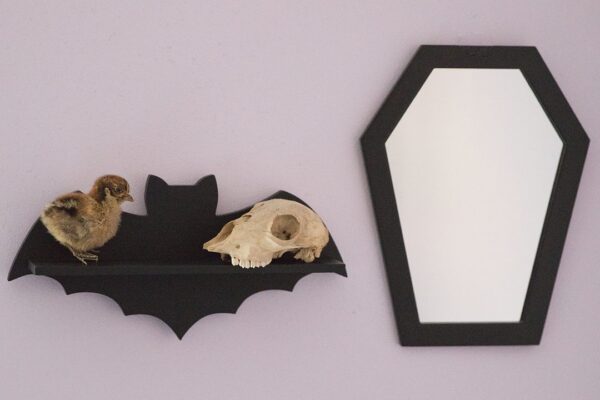 Bat Shelf Black