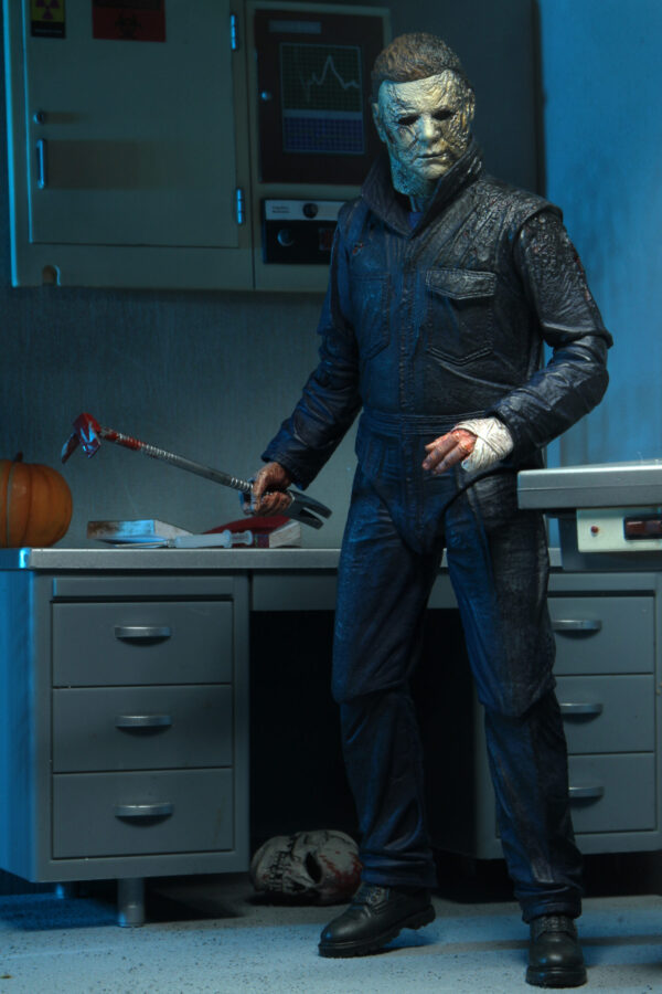 Michael Myers Action Figure 7″ Ultimate Scale – Halloween Kills