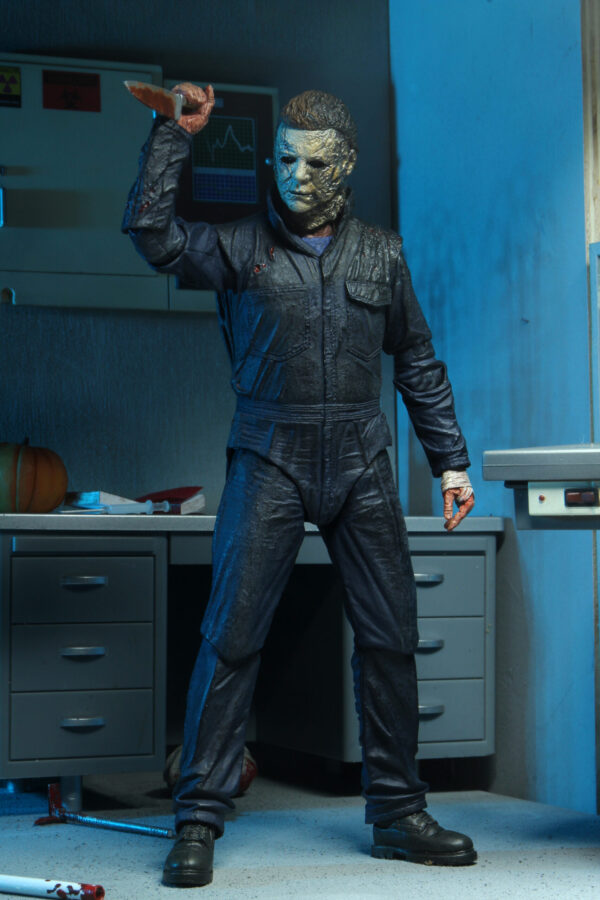 Michael Myers Action Figure 7″ Ultimate Scale – Halloween Kills