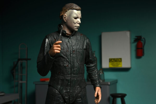 Michael Myers & Dr Loomis Action Figure Ultimate 2-Pack – 7″ Scale