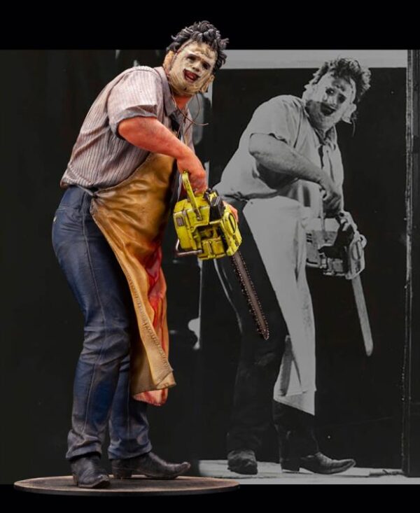 The Texas Chainsaw Massacre ArtFX Leatherface Statue - Image 16