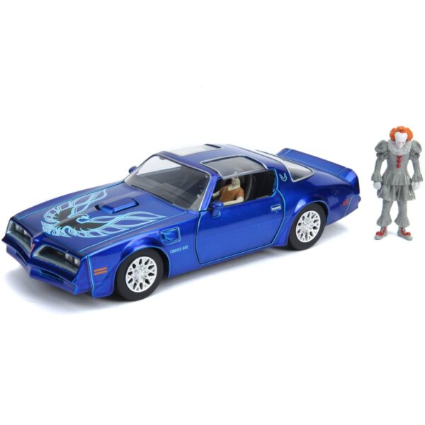 It: Chapter Two 1977 Pontiac Firebird 1:24 Scale Die-Cast Metal Vehicle with Pennywise Figure - Image 2