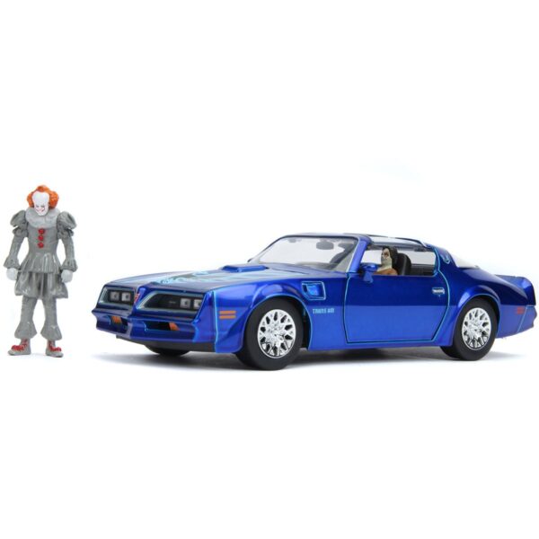 It: Chapter Two 1977 Pontiac Firebird 1:24 Scale Die-Cast Metal Vehicle with Pennywise Figure - Image 3