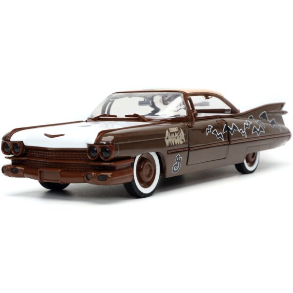 Hollywood Rides Count Chocula 1959 Cadillac Coupe DeVille 1:24 Scale Die-Cast Metal Vehicle with Figure - Image 3
