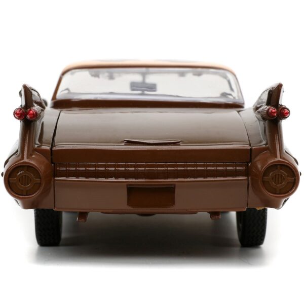 Hollywood Rides Count Chocula 1959 Cadillac Coupe DeVille 1:24 Scale Die-Cast Metal Vehicle with Figure - Image 5