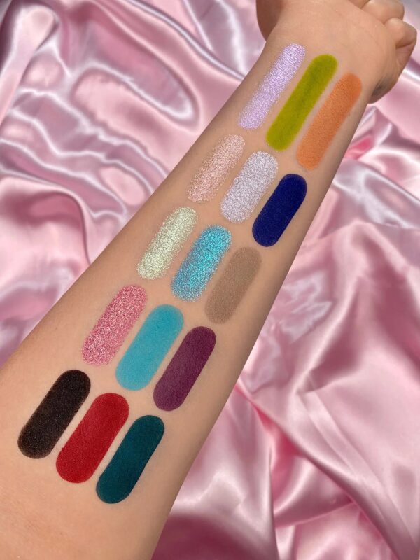 Manga Collection Pressed Pigments & Shadows Palette - Cat Girl Chronicles - Image 3