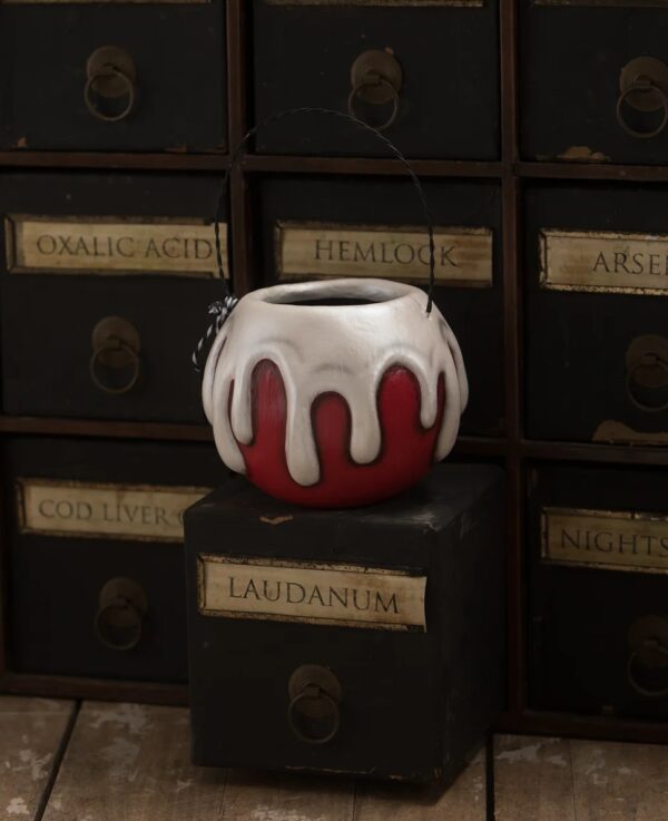 Small Red Apple With White Poison Bucket - Image 2