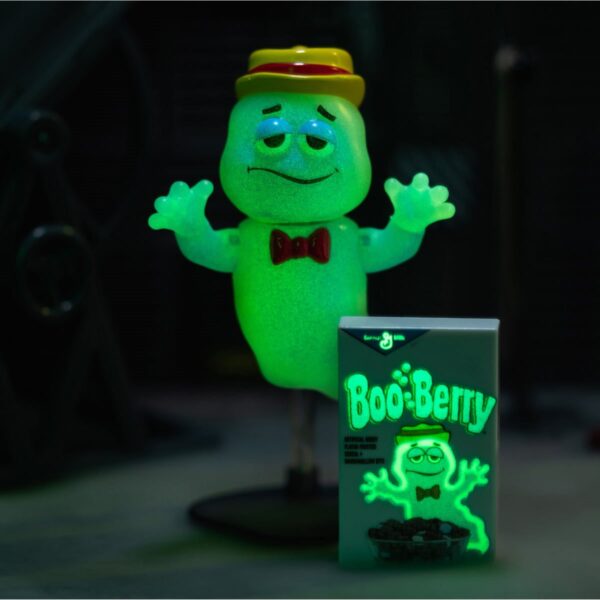 General Mills Booberry 6-Inch Scale Glow-in-the-Dark Action Figure - Exclusive - Image 4