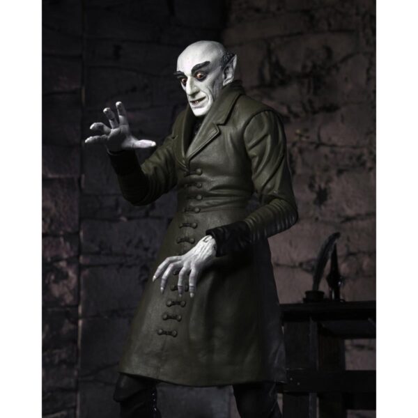Nosferatu Ultimate Count Orlok 7-Inch Scale Action Figure - Image 9
