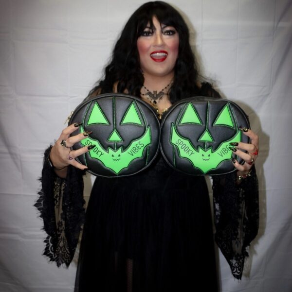 Pumpkin Purse Spooky Vibes - Image 2