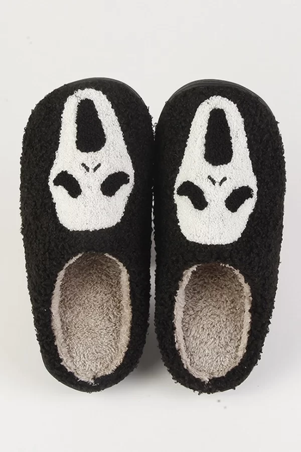 Ghost Face Fleece Slippers - Image 2