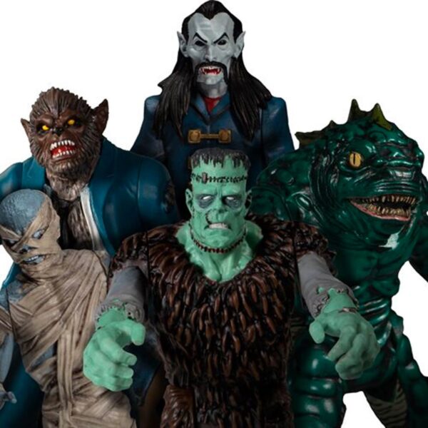 Mezco's Monsters Tower of Fear 5 Points Action Figures Deluxe Set - Image 19