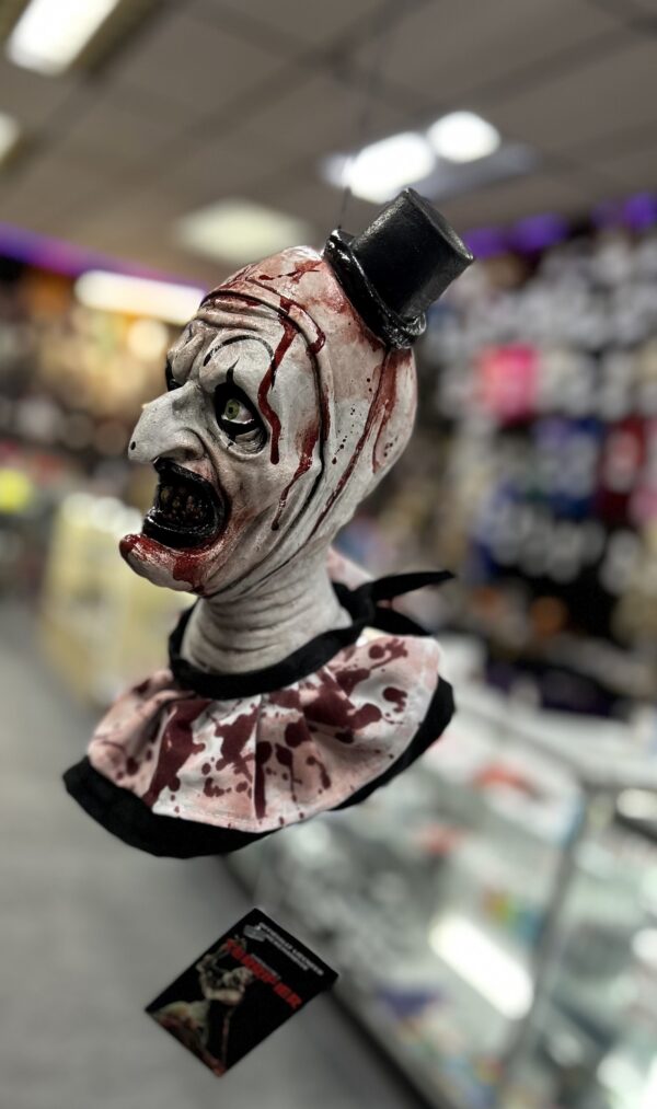 Terrifier Hanging Head Ornament/Tree Topper BLOODY VERSION - Image 2