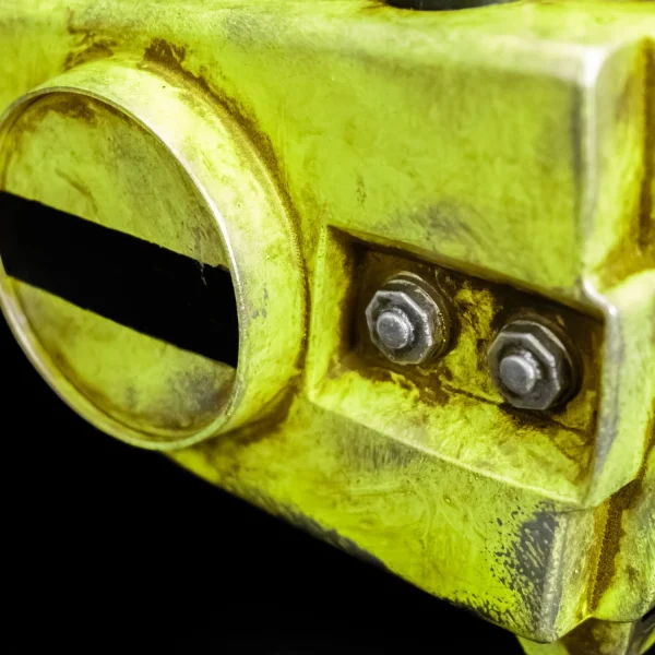 The Texas Chainsaw Massacre (1974) - Chainsaw Prop with Sound - Image 4