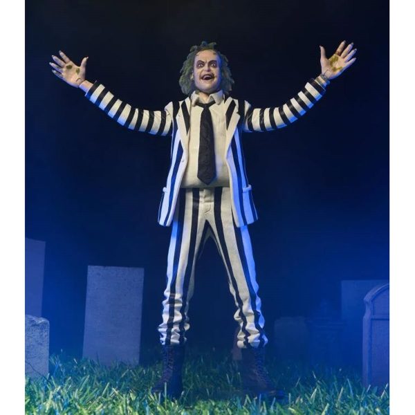 Beetlejuice (1988) Black and White Striped Suit 7-Inch Scale Action Figure - Image 6