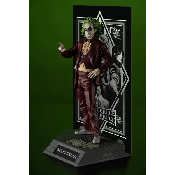 Beetlejuice Beetlejuice 6-Inch Scale Posed Figure - Movie Maniacs - Image 2