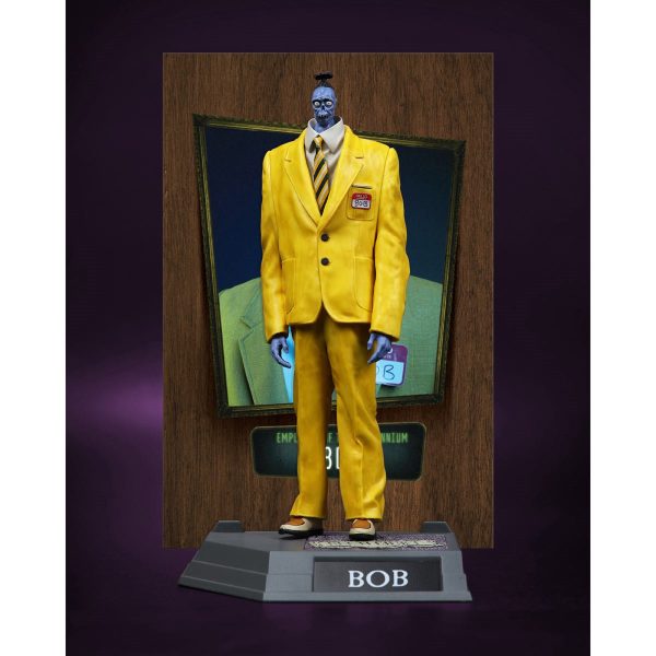 Movie Maniacs Beetlejuice Beetlejuice Wave 2 Bob the Shrinker Bob 6-Inch Posed Figure - Image 3
