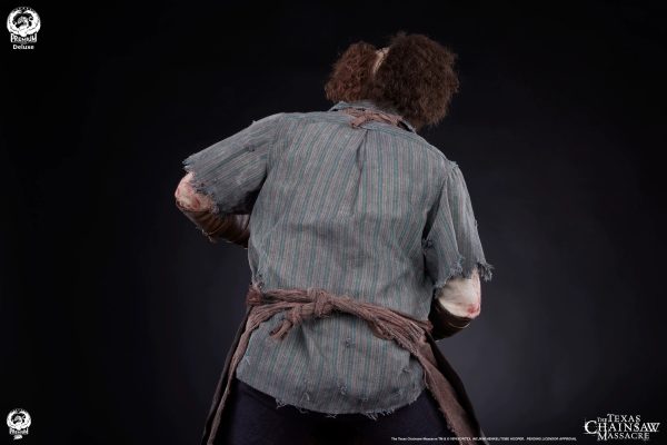 Leatherface 1:4 Scale Statue - Deluxe Edition - Image 14