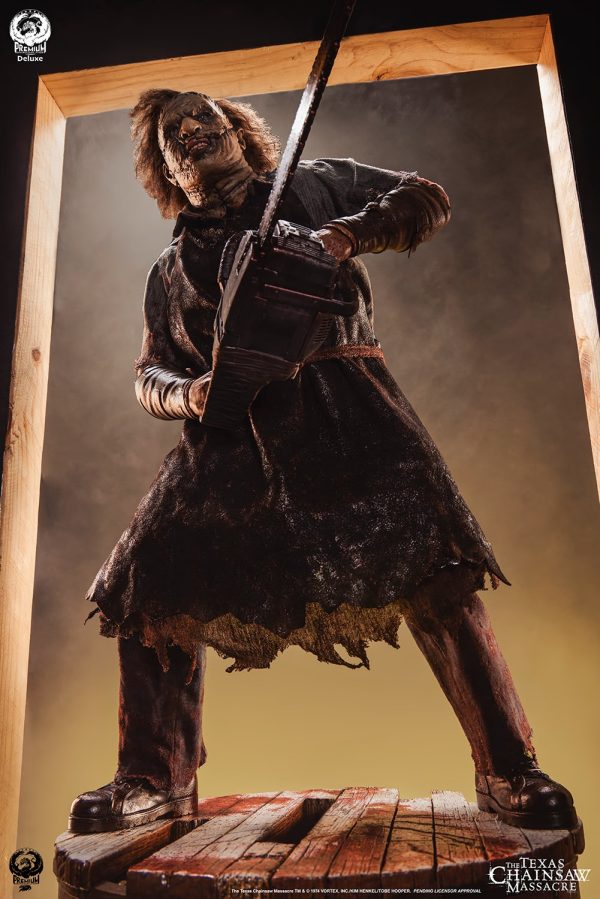 Leatherface 1:4 Scale Statue - Deluxe Edition - Image 15