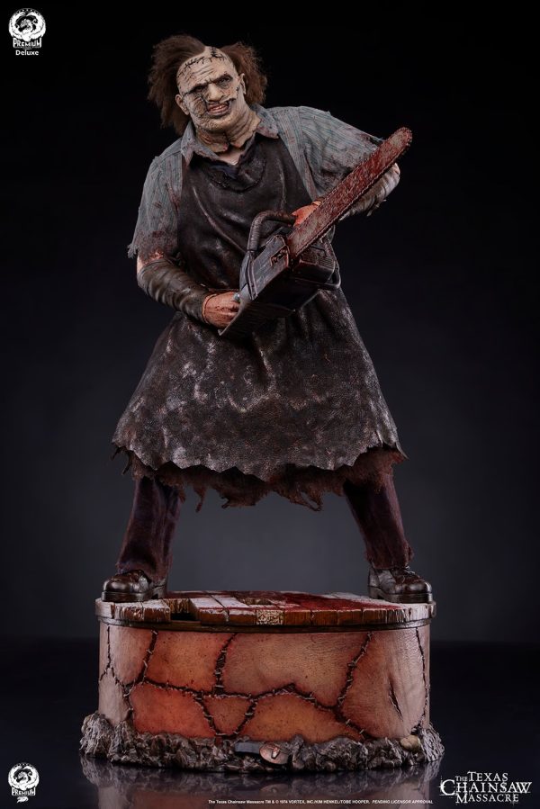 Leatherface 1:4 Scale Statue - Deluxe Edition - Image 5