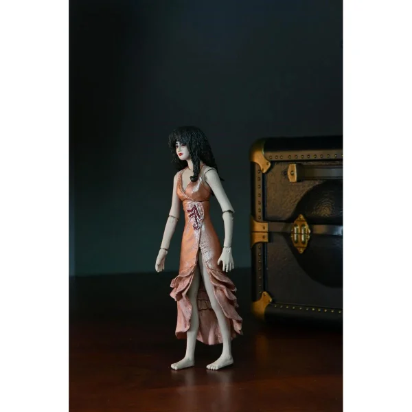 Puppet Master Leech Woman and Toulon's Puppet Case 7-Inch Scale Action Figure 2-Pack - Image 3