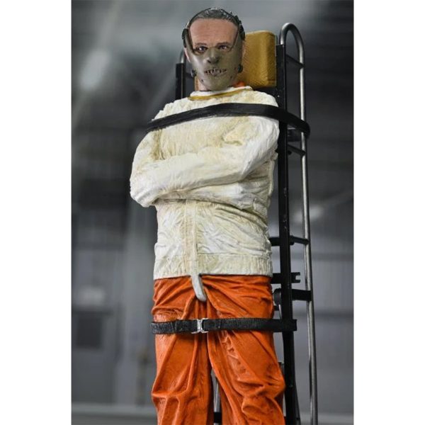 The Silence of the Lambs Dr. Hannibal Lecter Masked Ultimate Action Figure - Image 4