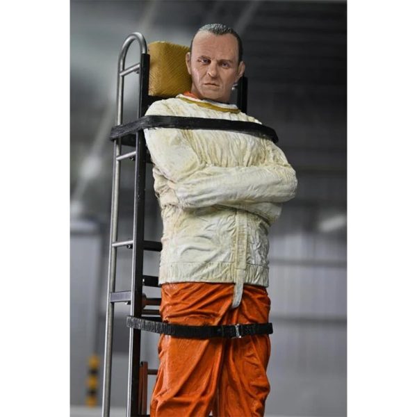 The Silence of the Lambs Dr. Hannibal Lecter Masked Ultimate Action Figure - Image 5