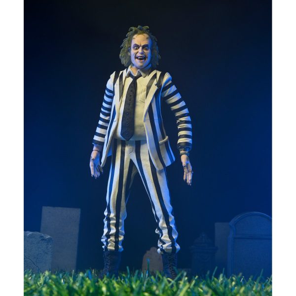 Beetlejuice (1988) Talking Striped Suit Beetlejuice 1:4 Scale Action Figure - Image 3