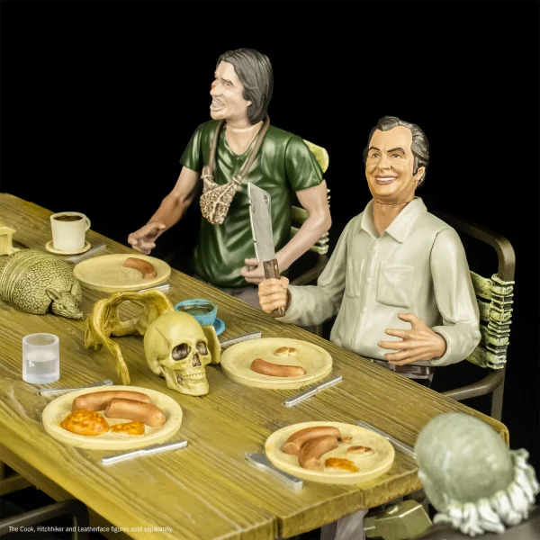 The Texas Chainsaw Massacre (1974) - Dinner Scene Playset - Image 2