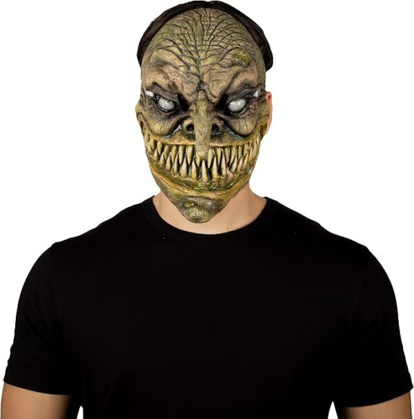 Majo Creepy Witch Front Face Latex Mask - Image 2