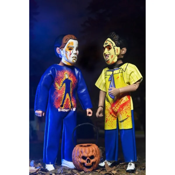Ben Cooper Costume Series 9 Clothed Figure Set of 5 Pennywise, Leatherface, Art the Clown,  Michael Myers, Billy Puppet - Image 5