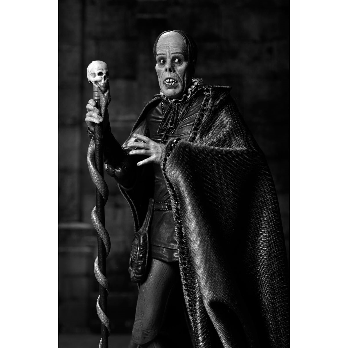 Phantom of the Opera (1925) Ultimate Phantom of the Opera Masque of the Red Death (B&W Version) 7-In Scale Action Figure - Image 11