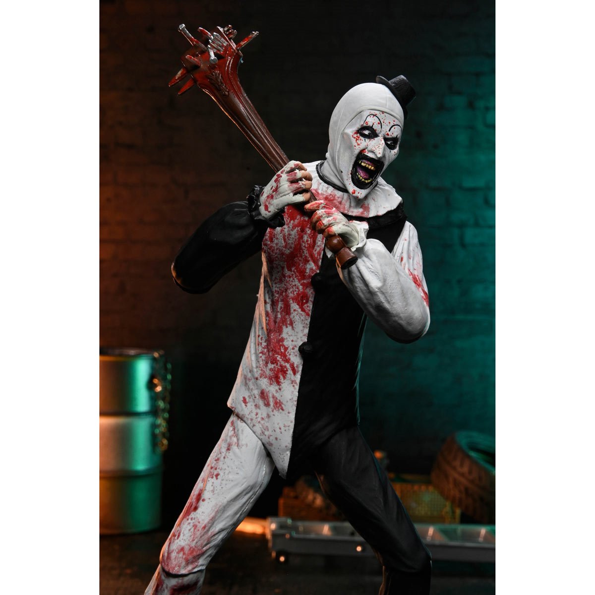 Terrifier 2 Ultimate Art the Clown (Blood Splattered) 7-Inch Scale Action Figure - Image 9